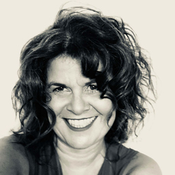 Claudia Oestreich